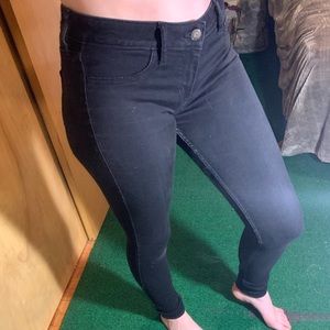 Hollister brand black skinny jeans